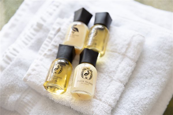 toiletries 